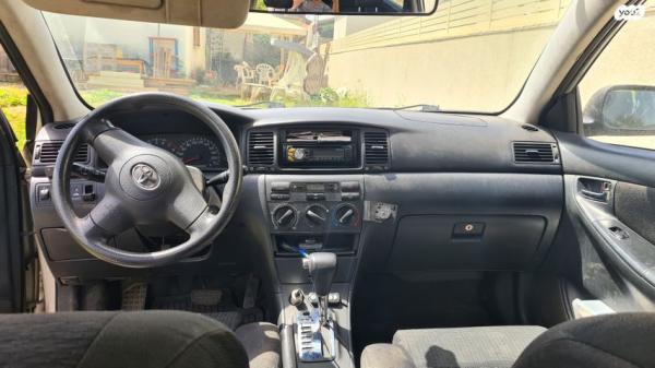 טויוטה קורולה Sun אוט' 1.6 (110 כ''ס) בנזין 2005 למכירה בפתח תקווה