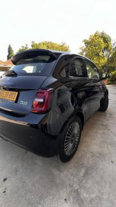 פיאט 500 Icon 3+1 אוט' הצ'בק חשמלי (118 כ"ס) חשמלי 2023 למכירה בהרצליה