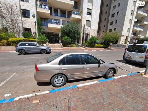 הונדה סיוויק (עד 2006) ES אוט' 1.6 (110 כ''ס) בנזין 2002 למכירה ברמת גן