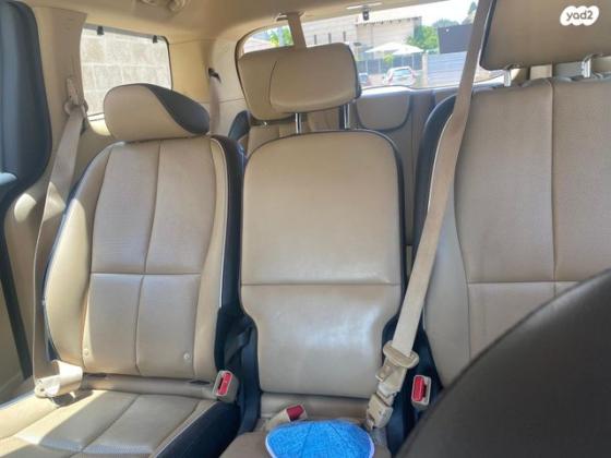 קיה קרניבל Premium אוט' 8 מק' 3.3 (276 כ"ס) בנזין 2018 למכירה ברעננה