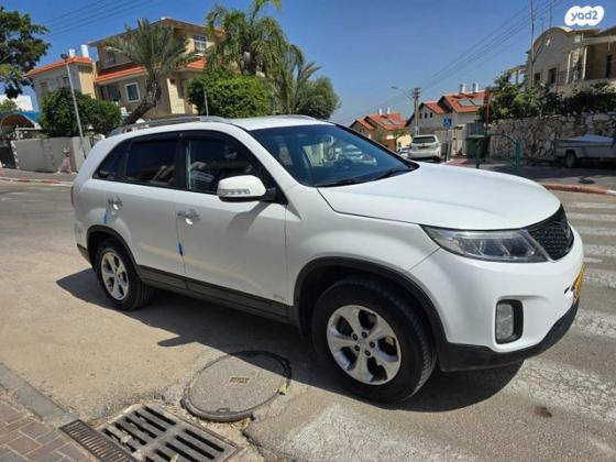 קיה סורנטו 4X4 LX אוט' דיזל 7 מק' 2.2 (197 כ"ס) דיזל 2014 למכירה ברכסים