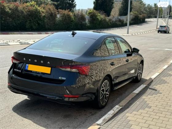 סקודה אוקטביה Dynamic אוט' 1.5 (150 כ''ס) בנזין 2021 למכירה בחיפה