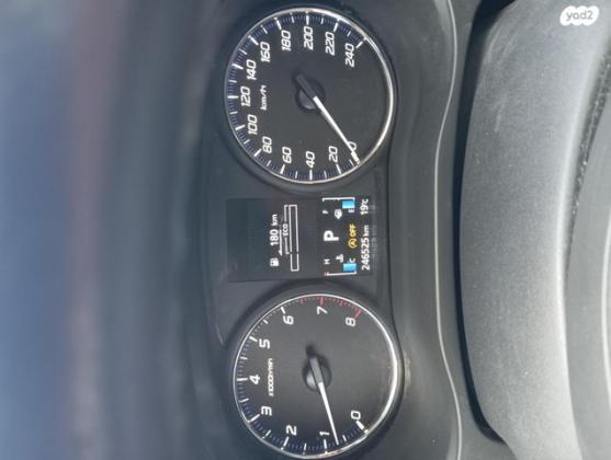 מיצובישי אאוטלנדר Instyle אוט' 7 מק' 2.0 (150 כ"ס) בנזין 2016 למכירה בראש העין