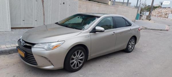 טויוטה קאמרי LE הייבריד אוט' 2.5 (158 כ"ס) בנזין 2016 למכירה בבית שמש