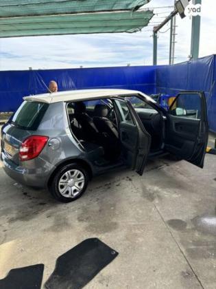 סקודה פאביה Ambiente ידני 1.4 (86 כ''ס) בנזין 2012 למכירה ברמלה