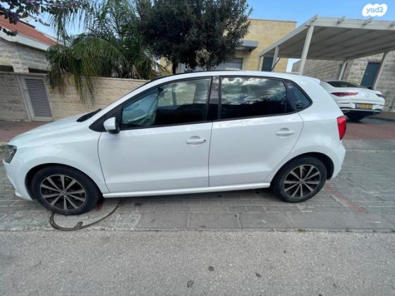פולקסווגן פולו Comfortline אוט' 1.2 (110 כ''ס) בנזין 2017 למכירה במעלה אדומים