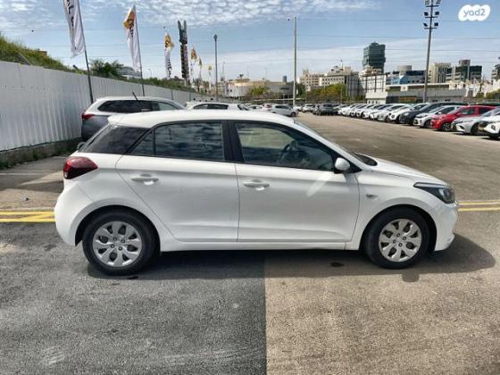 יונדאי i20 Prime Plus אוט' 1.0 (100 כ''ס) בנזין 2020 למכירה ב