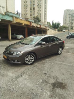 הונדה סיוויק סדאן (2012)