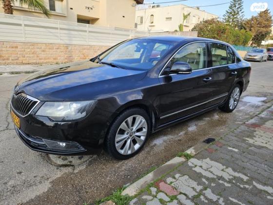 סקודה סופרב (עד 2019) Elegance אוט' 1.8 (160 כ''ס) בנזין 2013 למכירה בבאר שבע