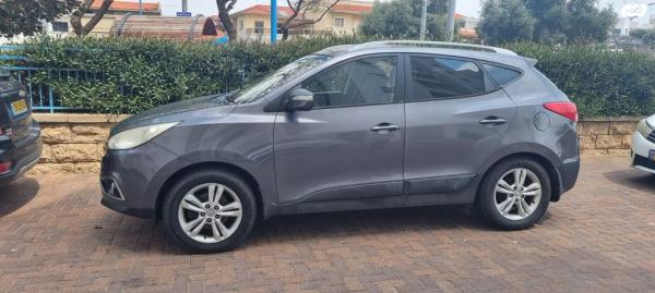 יונדאי iX35 Inspire אוט' 2.0 (163 כ''ס) בנזין 2013 למכירה בחדרה