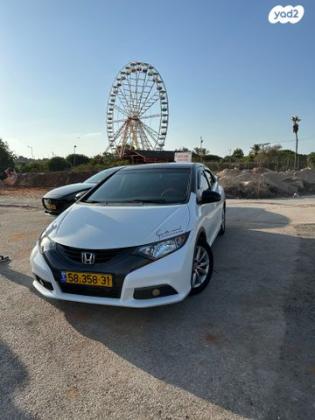 הונדה סיוויק האצ'בק החדשה Comfort אוט' 1.8 (142 כ''ס) בנזין 2014 למכירה בבת ים