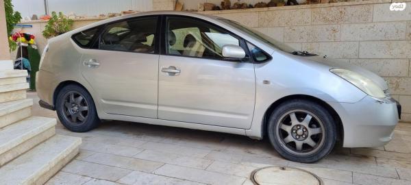 טויוטה פריוס GLI הייבריד אוט' 1.5 (76 כ"ס) בנזין 2006 למכירה בדימונה