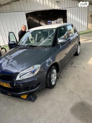 סקודה פאביה Ambiente ידני 1.4 (86 כ''ס) בנזין 2012 למכירה ברמלה