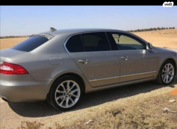 סקודה סופרב (עד 2019) Elegance אוט' 2.0 (200 כ''ס) בנזין 2012 למכירה בבאר שבע