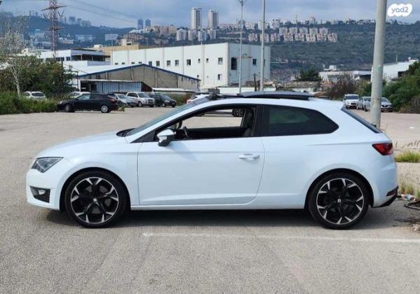 סיאט לאון FR אוט' 3 דל' 1.8 (180 כ"ס) בנזין 2015 למכירה בחיפה