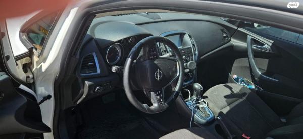 אופל אסטרה Berlina Enjoy סדאן אוט' 1.4 (140 כ"ס) בנזין 2014 למכירה באשדוד