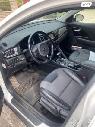 קיה נירו הייבריד EX הייבריד אוט' 1.6 (141 כ"ס) בנזין 2017 למכירה בטירת כרמל