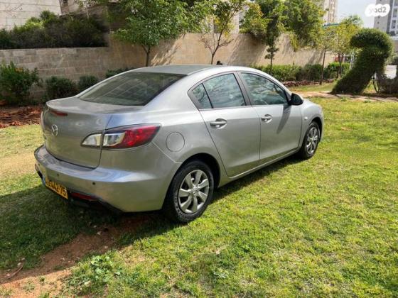 מאזדה i Active סדאן אוט' 1.6 (105 כ''ס) בנזין 2012 למכירה בפתח תקווה