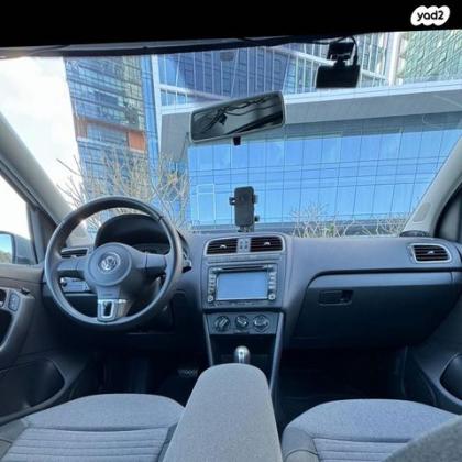 פולקסווגן פולו Comfortline אוט' 5 דל' 1.2 (105 כ''ס) בנזין 2013 למכירה ברמת גן
