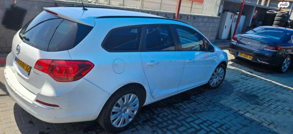 אופל אסטרה Berlina Enjoy סדאן אוט' 1.4 (140 כ"ס) בנזין 2014 למכירה באשדוד