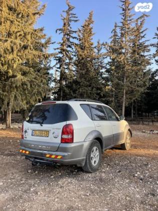 סאנגיונג רקסטון 4X4 RX270 אוט' דיזל 7 מק' 2.7 (165 כ''ס) דיזל 2007 למכירה בכפר האורנים