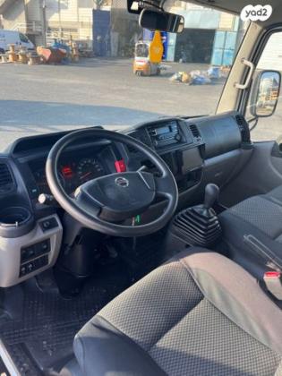 ניסאן קבסטאר חד קבינה ידני דיזל 3.0 (150 כ''ס) 3.5 טון דיזל 2018 למכירה בחולון