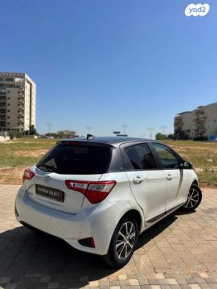 טויוטה יאריס Black Top אוט' 1.5 (112 כ"ס) בנזין 2019 למכירה בפתח תקווה