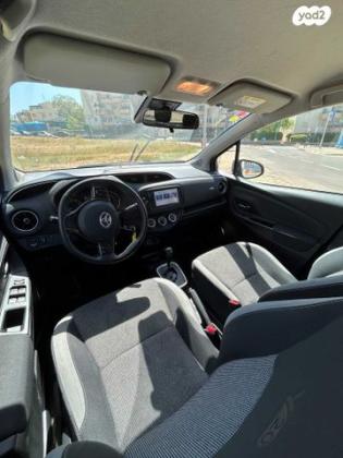 טויוטה יאריס Black Top אוט' 1.5 (112 כ"ס) בנזין 2019 למכירה בפתח תקווה