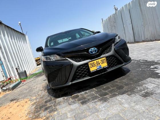 טויוטה קאמרי SE הייבריד אוט' 4 דל' 2.5 (211 כ''ס) בנזין 2018 למכירה באשקלון