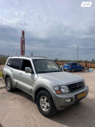 מיצובישי פג'רו ארוך 4X4 GLS אוט' דיזל 7 מק' 3.2 (160 כ''ס) דיזל 2001 למכירה ברכסים