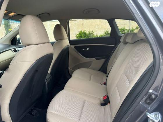 יונדאי i30CW Inspire סטיישן ידני 1.4 (100 כ''ס) [2015-2017] בנזין 2016 למכירה בכרמיאל