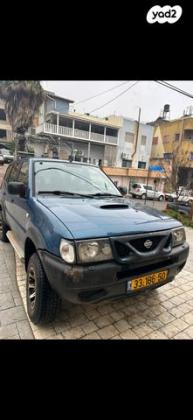 ניסאן טראנו ארוך 4X4 SR ידני דיזל 2.7 (125 כ''ס) דיזל 2002 למכירה במג'דל שמס
