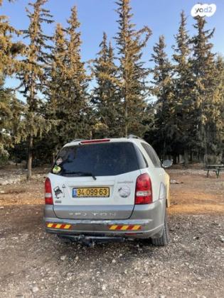 סאנגיונג רקסטון 4X4 RX270 אוט' דיזל 7 מק' 2.7 (165 כ''ס) דיזל 2007 למכירה בכפר האורנים