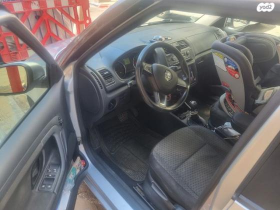 סקודה פאביה Elegance אוט' 1.2 (105 כ''ס) בנזין 2015 למכירה בתל אביב יפו