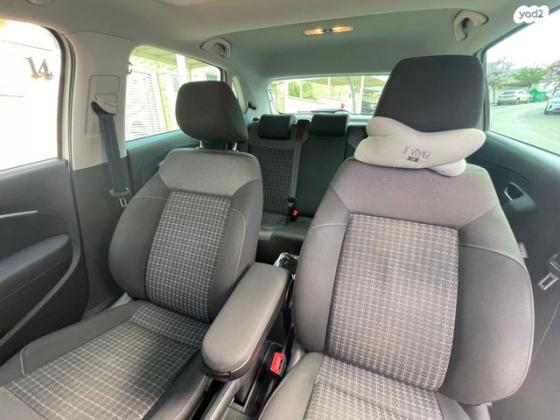 פולקסווגן פולו Comfortline אוט' 1.2 (110 כ''ס) בנזין 2017 למכירה במעלה אדומים