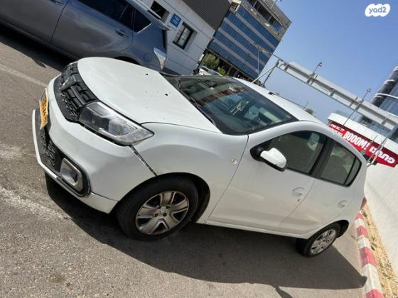 דאצ'יה סנדרו Laureate אוט' בנזין 0.9 (90 כ''ס) בנזין 2019 למכירה בנתניה