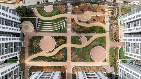 ברתיני גארי 1 (תל כביר)