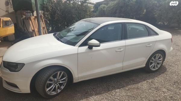 אאודי A3 Luxury סדאן אוט' 1.4 (125 כ''ס) בנזין 2015 למכירה בגבעת זאב