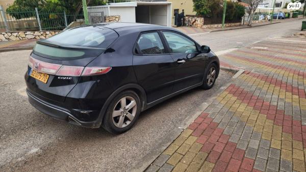 הונדה סיוויק האצ'בק החדשה Comfort אוט' 1.8 (140 כ''ס) בנזין 2010 למכירה באחיהוד