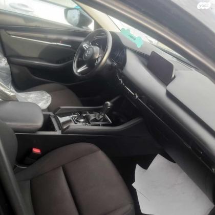 מאזדה i Spirit סדאן אוט' 2.0 (165 כ''ס) בנזין 2021 למכירה ברמת השרון