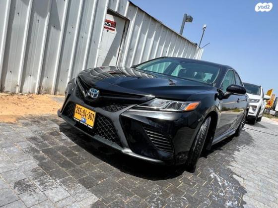 טויוטה קאמרי SE הייבריד אוט' 4 דל' 2.5 (211 כ''ס) בנזין 2018 למכירה באשקלון