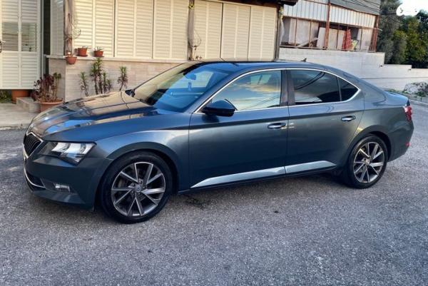 סקודה סופרב (עד 2019) Ambition אוט' 1.8 (180 כ''ס) בנזין 2017 למכירה באעבלין