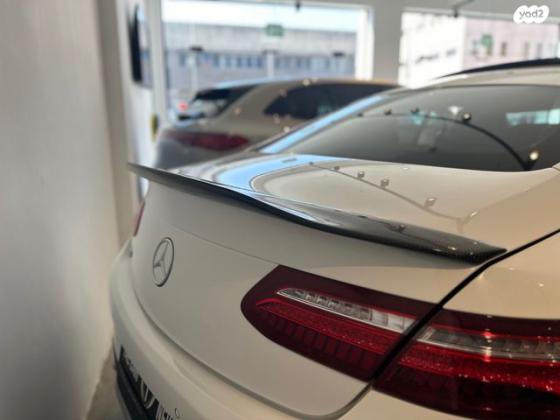 מרצדס E-Class קופה / קבריולט E300 AMG קופה אוט' 2.0 (245 כ"ס) בנזין 2019 למכירה בחולון