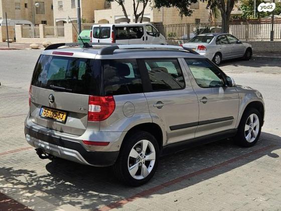 סקודה ייטי / Yeti Elegance אוט' 1.2 (105 כ"ס) בנזין 2014 למכירה במעלה אדומים