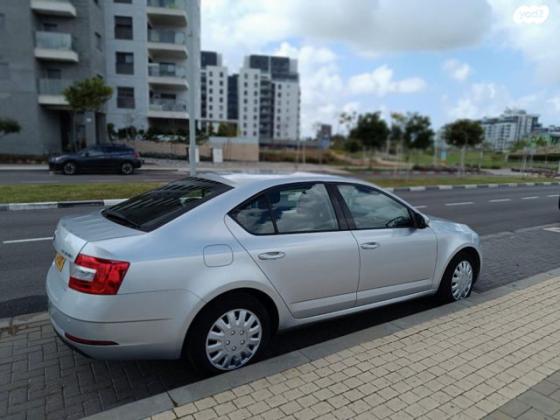 סקודה אוקטביה Ambition אוט' 1.0 (115 כ"ס) בנזין 2018 למכירה בהרצליה