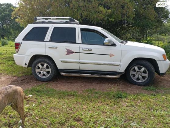 ג'יפ / Jeep גרנד צ'ירוקי 4X4 Laredo אוט' 3.7 (209 כ''ס) בנזין 2010 למכירה בקרית טבעון