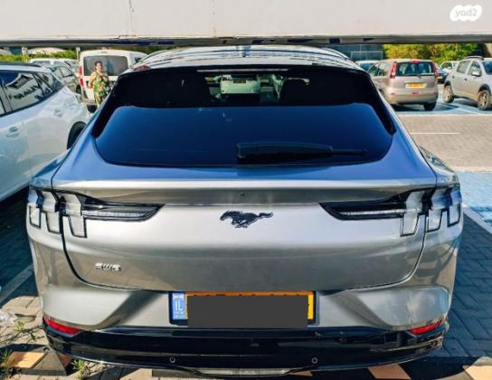 פורד מוסטנג MACH E Select 75 AWD אוט' חשמלי (371 כ''ס) חשמלי 2022 למכירה בקיסריה
