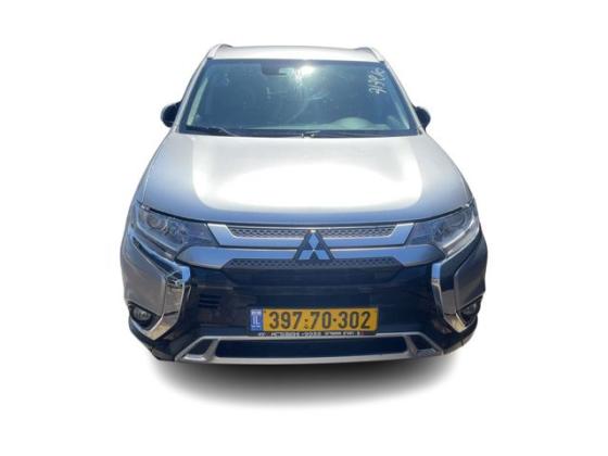 מיצובישי אאוטלנדר Intense אוט' 7 מק' 2.0 (150 כ"ס) בנזין 2021 למכירה ב
