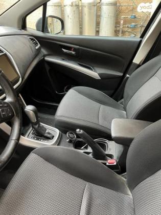 סוזוקי SX4 קרוסאובר GLX אוט' 1.6 (118 כ''ס) בנזין 2015 למכירה בגבעת זאב