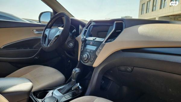 יונדאי סנטה פה 4X4 Premium אוט' דיזל 7 מק' 2.2 (197 כ"ס) דיזל 2017 למכירה בבאר שבע